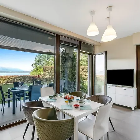 Aquavista - Happy * Meina